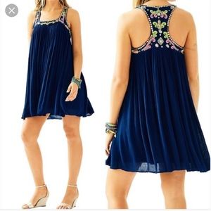 Lily Pulitzer Lorna Trapeze Dress in resort navy.